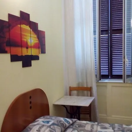 Tirreno Hotel Mediolan
