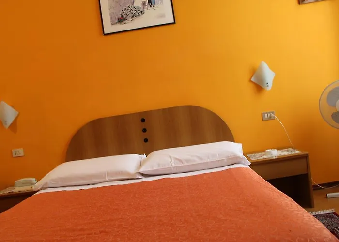 Hotel Tirreno