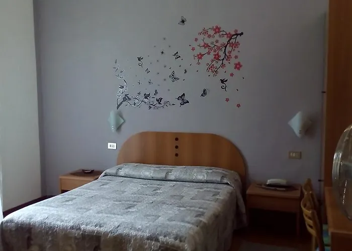 Hotel Tirreno Milaan